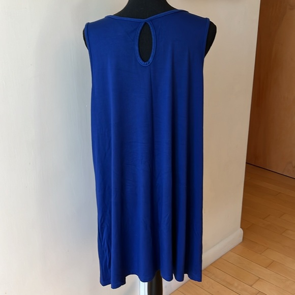 Apropos - Picture 2 of 7